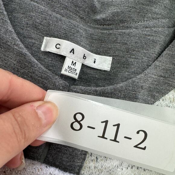 Cabi Jacket Womens Medium Gray Moto Cropped Knit Stretch Blazer 211 - Picture 4 of 8